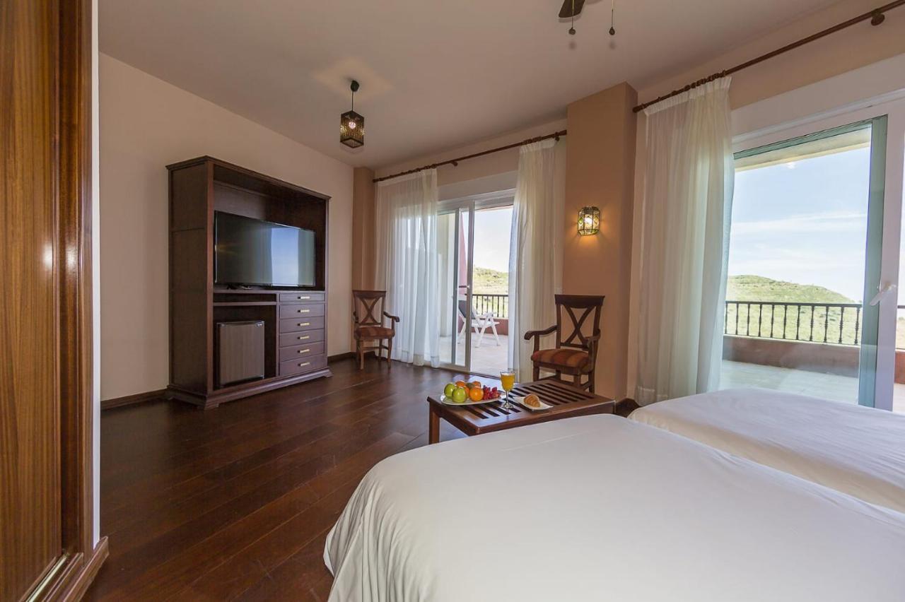 Hotel Wellness Marbella Hills Ojen Bagian luar foto